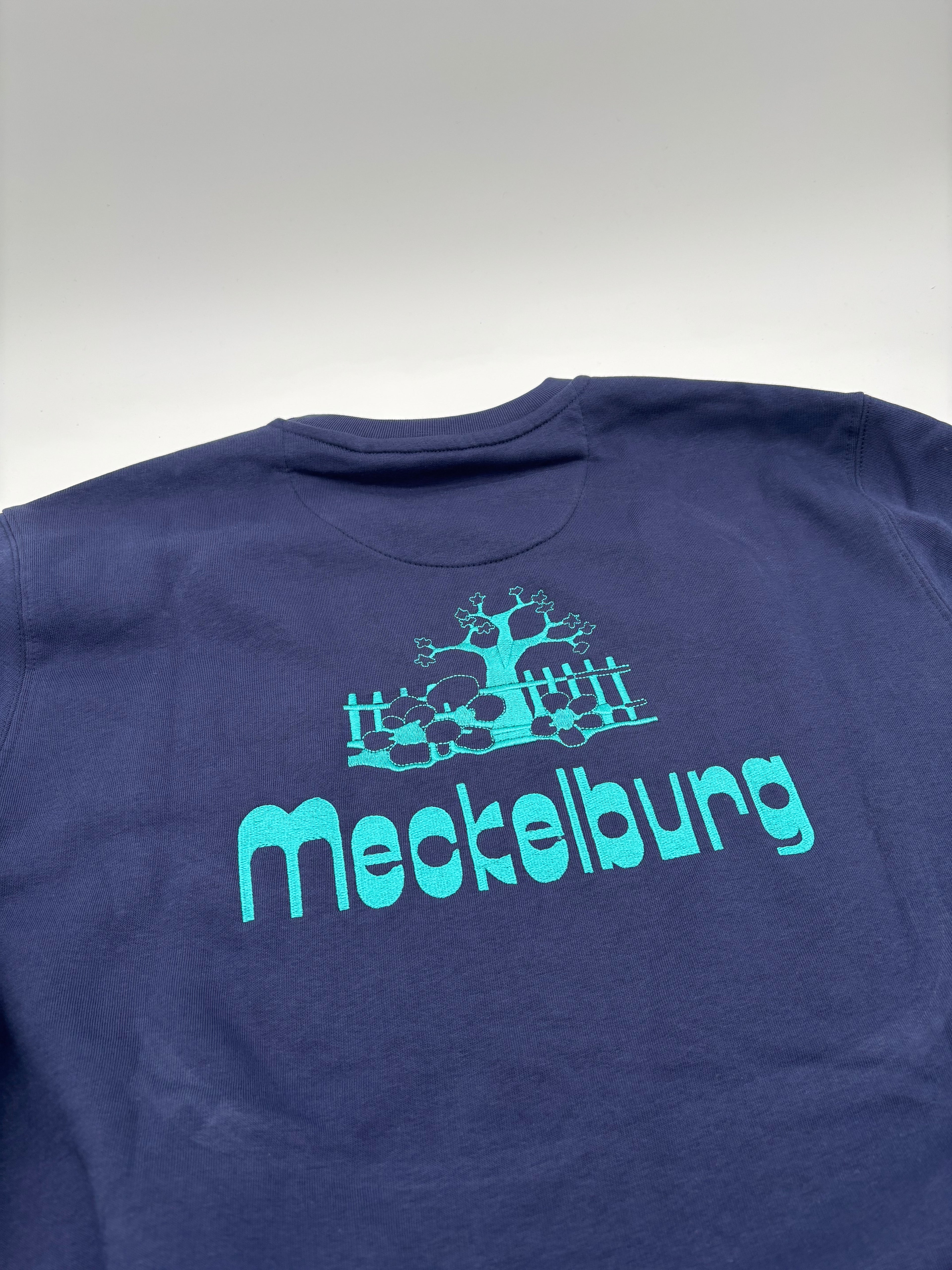 Kundenprojekt: Stick Logo Meckelburg