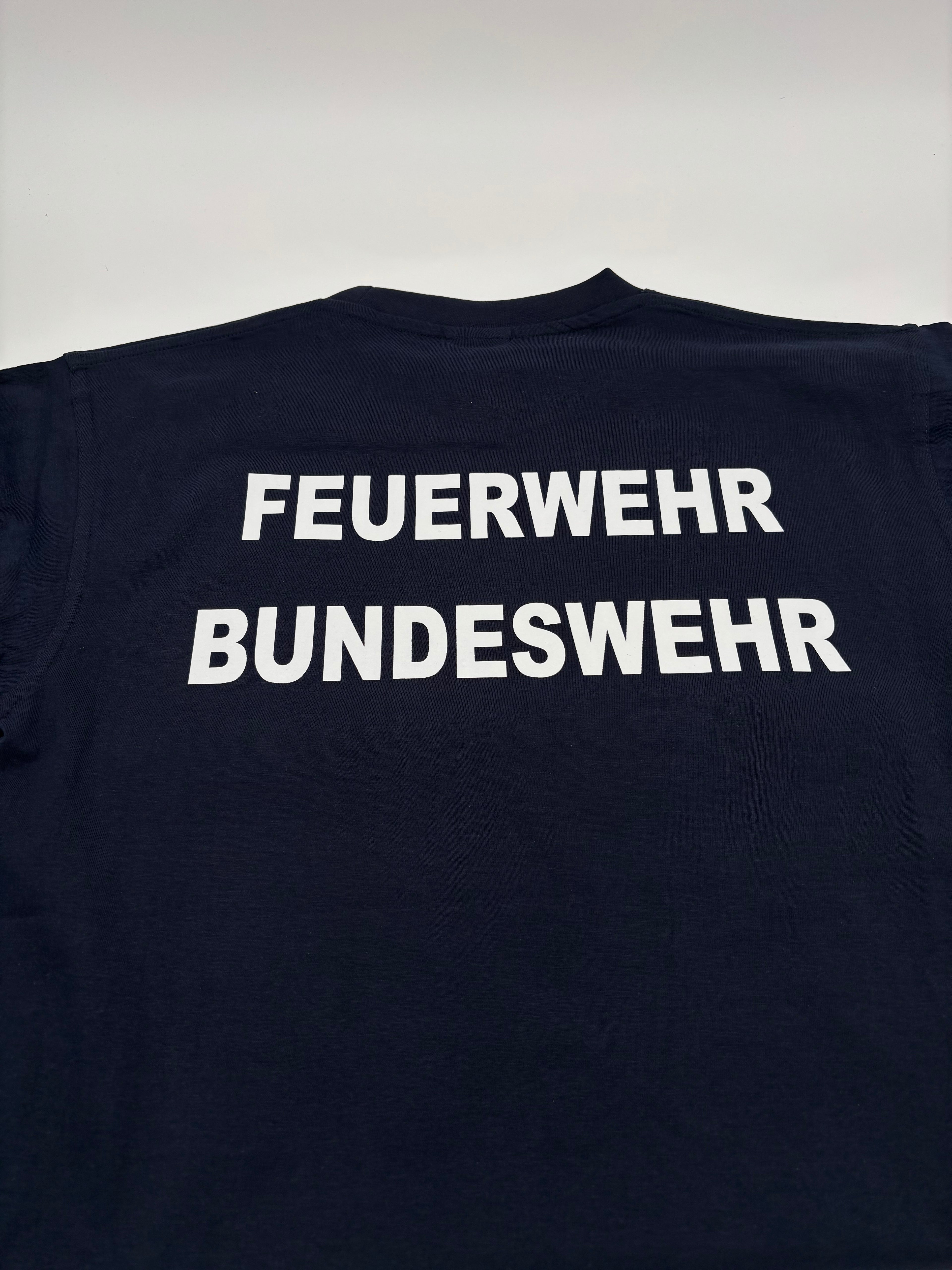 Referenzen: Bedrucktes T-s mit Logo für die Bundeswehr Feuerwehr