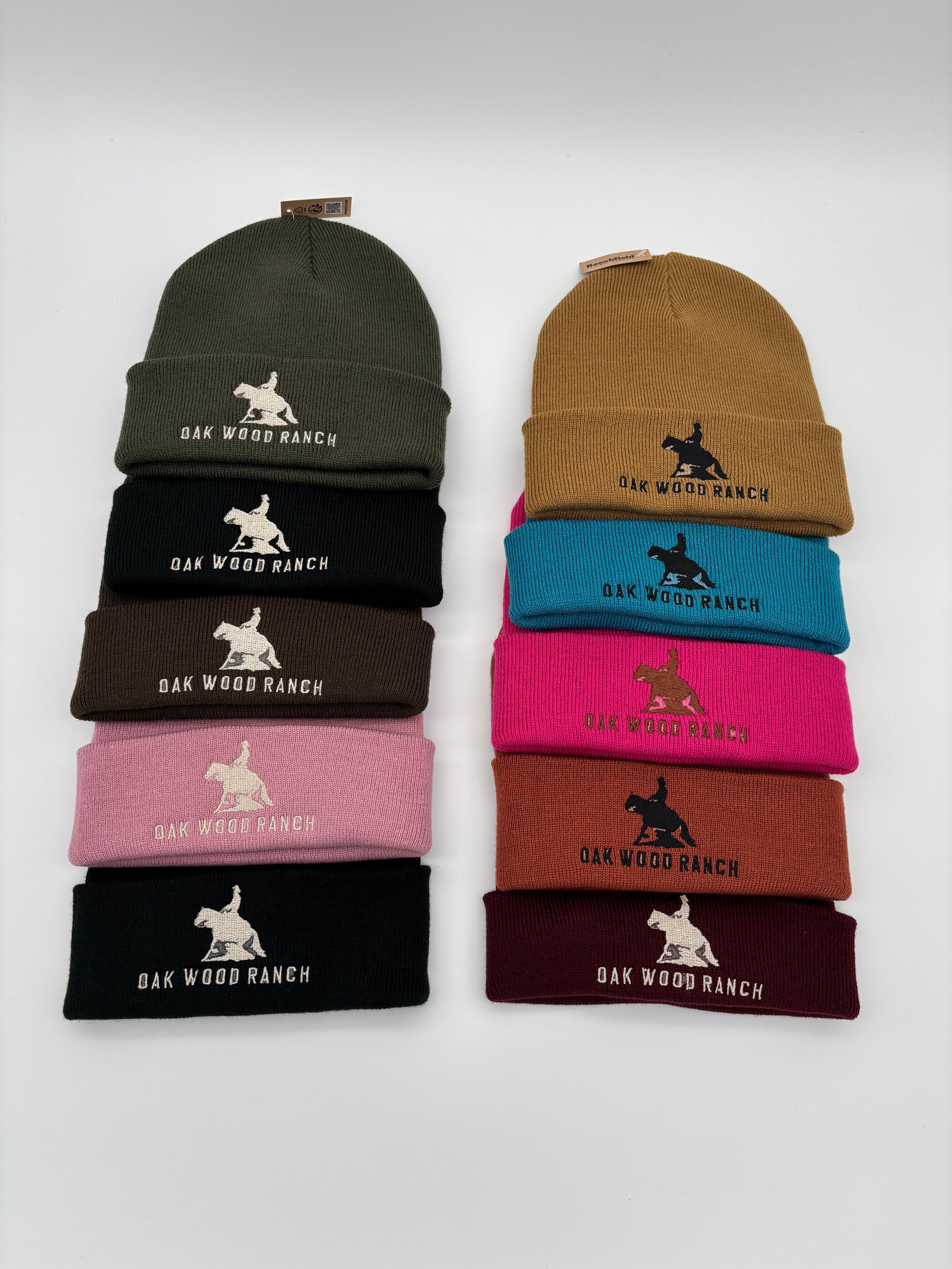 Referenzen: Bestickte Wintermützen mit Logo für OAK Wood Ranch in Bad Arolsen