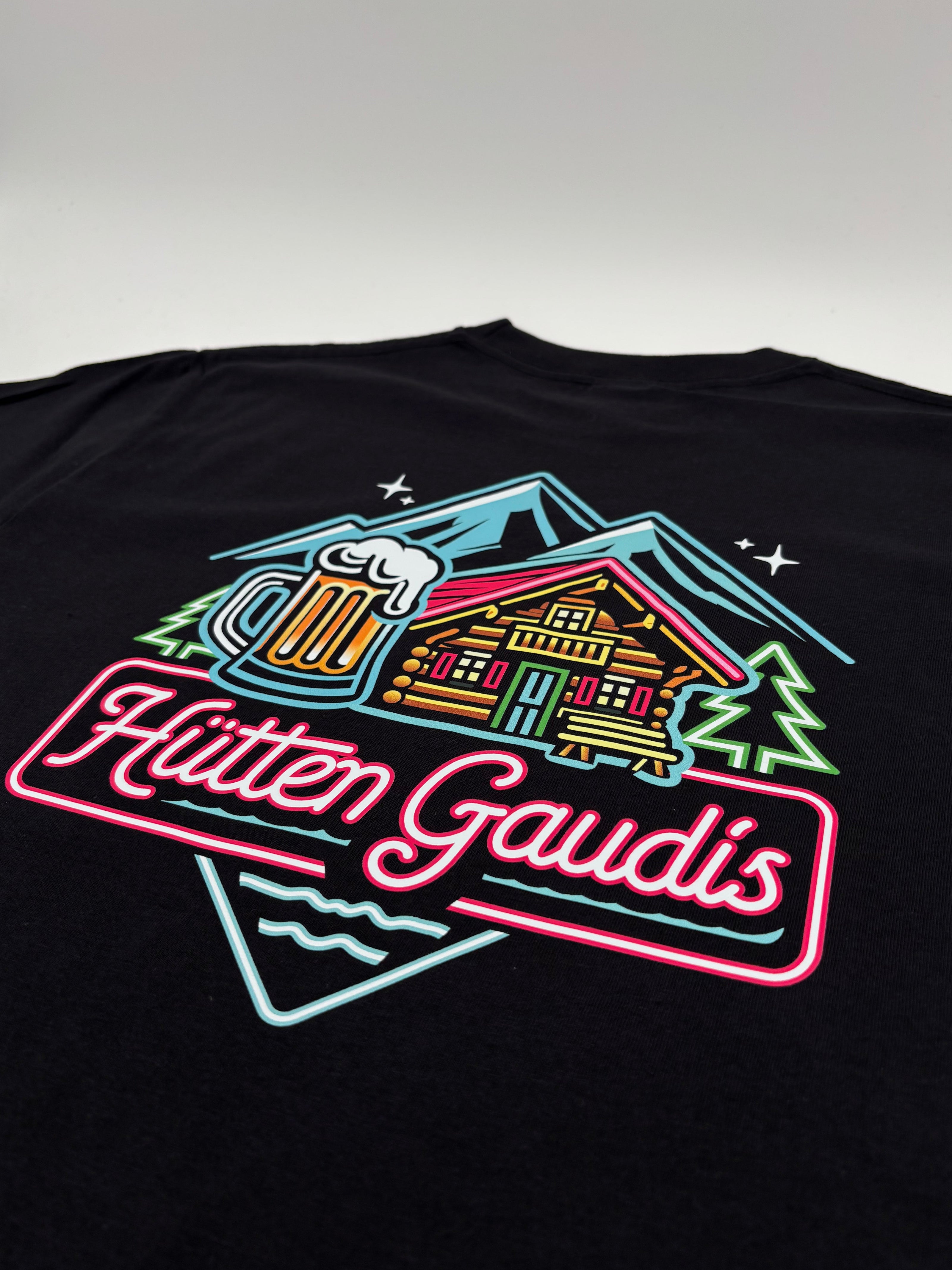 Referenzen: Bedrucktes T-shirt mit Logo für die Huetten Gaudis in Vasbeck